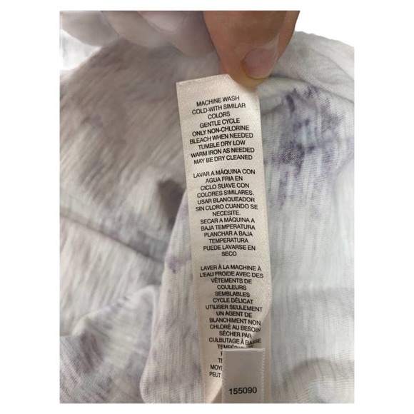 Chico's Long Sleeved Top Shirt Blouse White w/ Purple Splatter Pattern Sz 2 - Picture 5 of 6